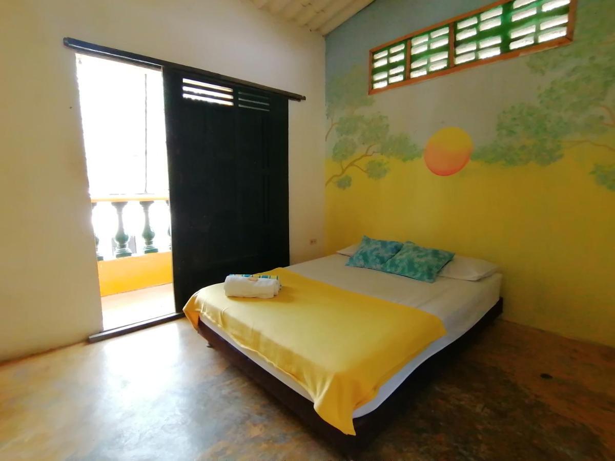 Hostel Villa Mary Taganga Exteriör bild