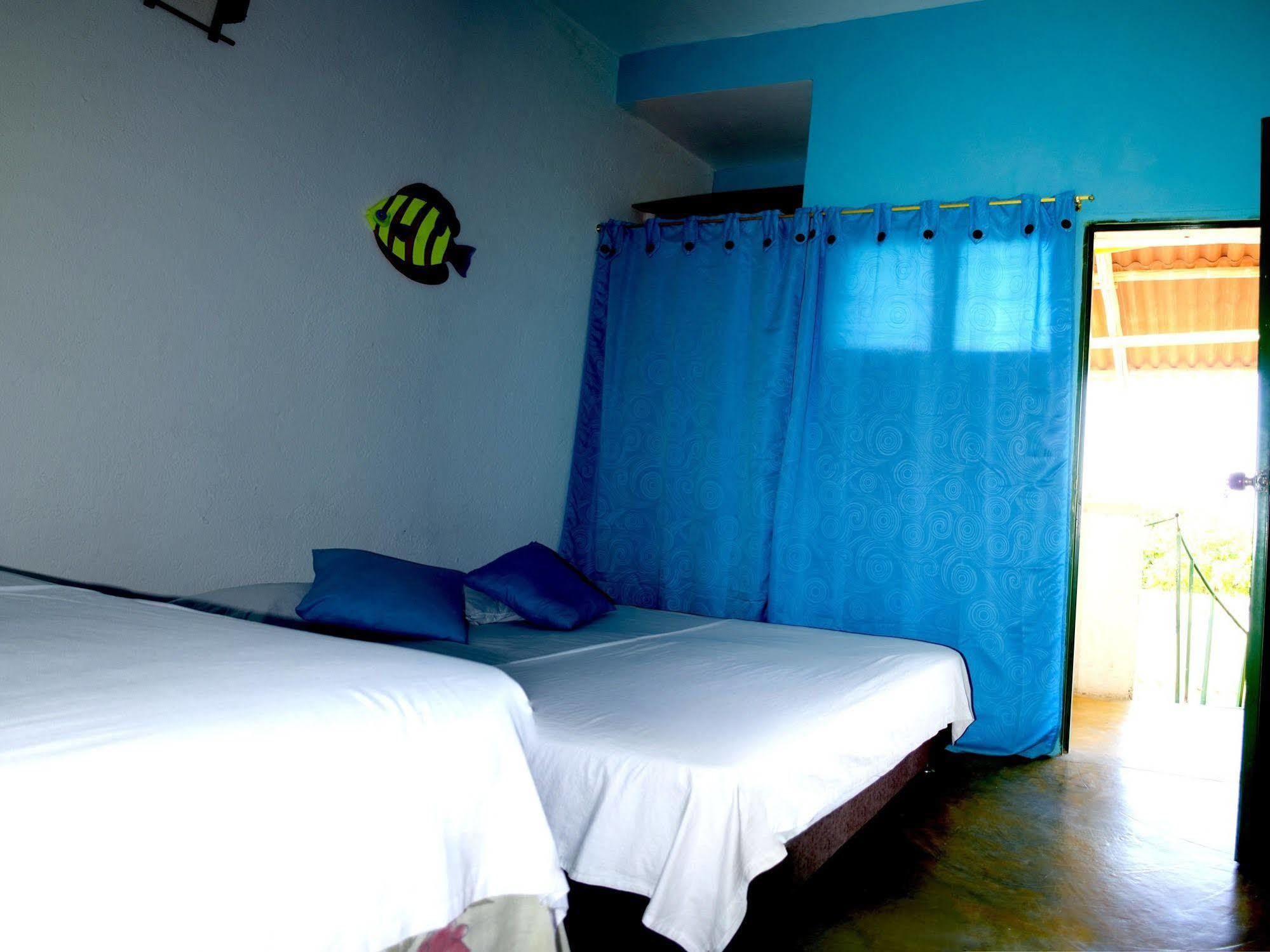 Hostel Villa Mary Taganga Exteriör bild